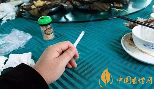 飯后抽煙危害更大嗎，飯后抽煙為什么舒服