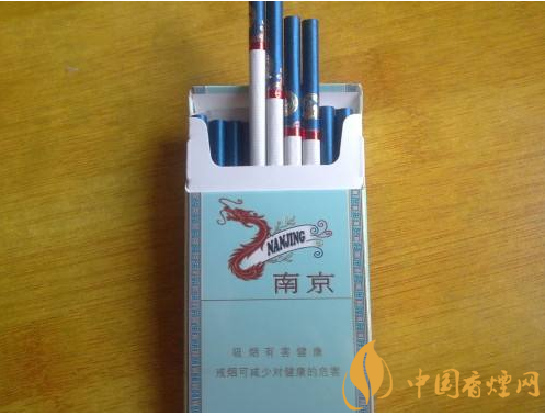 過年待客買什么香煙好，中華撐場(chǎng)面軟云看內(nèi)在