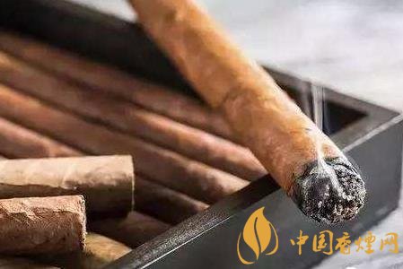 香煙和雪茄有什么不同口感 香煙和雪茄七個(gè)區(qū)別！